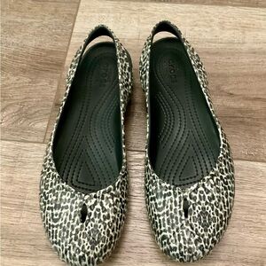 CROCS Women's Animal Print Flats